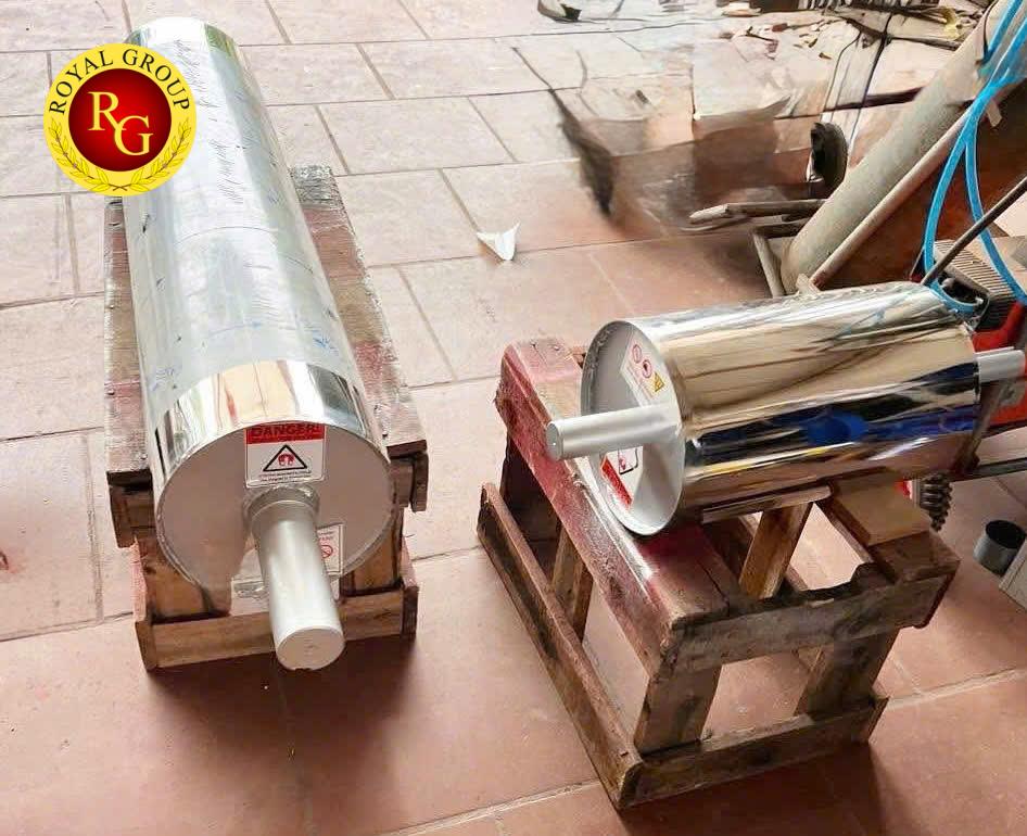 Rulo từ 230x900mm lực từ 3500 Gauss bọc inox 304