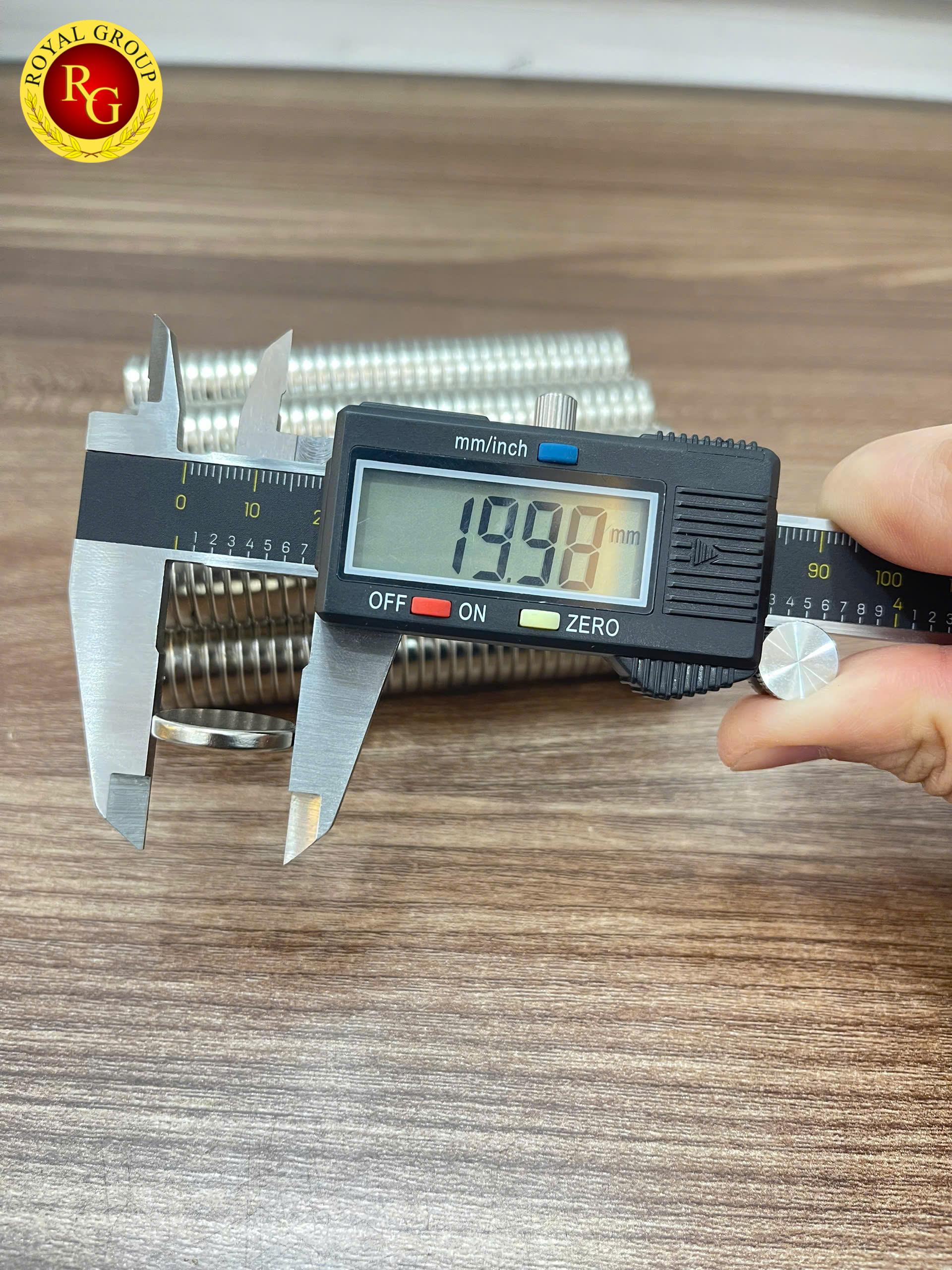Nam Châm Viên 20x3mm - Ảnh 3