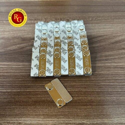 Mặt trước của nam châm cài áo 2 nút chuyên dụng