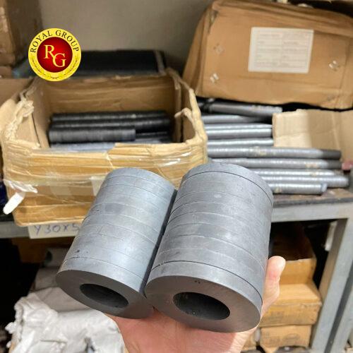 Nam châm Ferrite hình tròn có lỗ 80x10mm (lỗ 40mm)