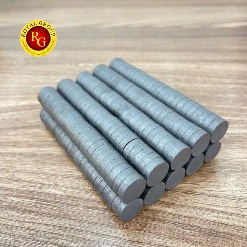 Nam châm Ferrite 15x4mm