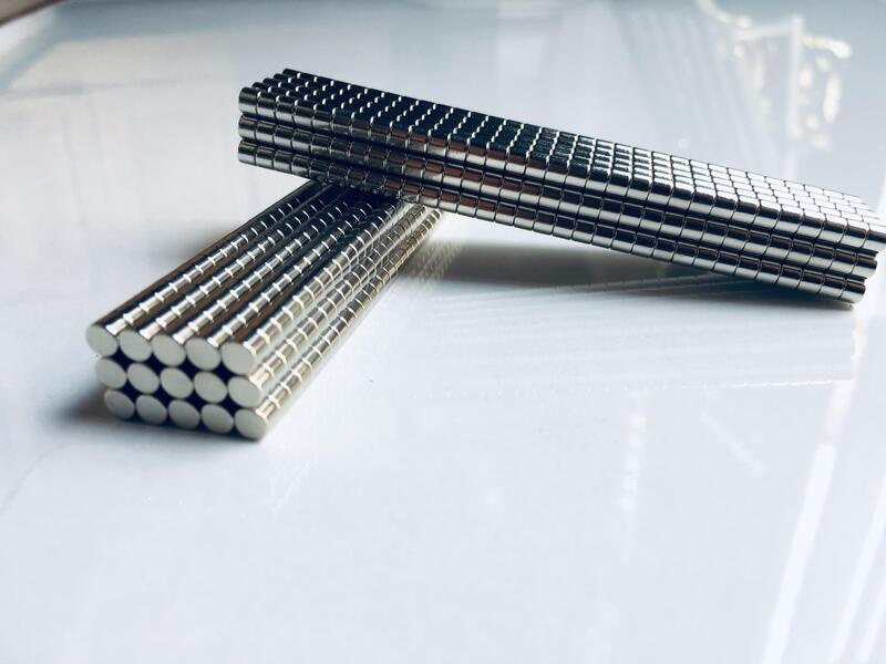 giá nam châm trắng - ảnh 3 giá nam châm trắng - ảnh 3