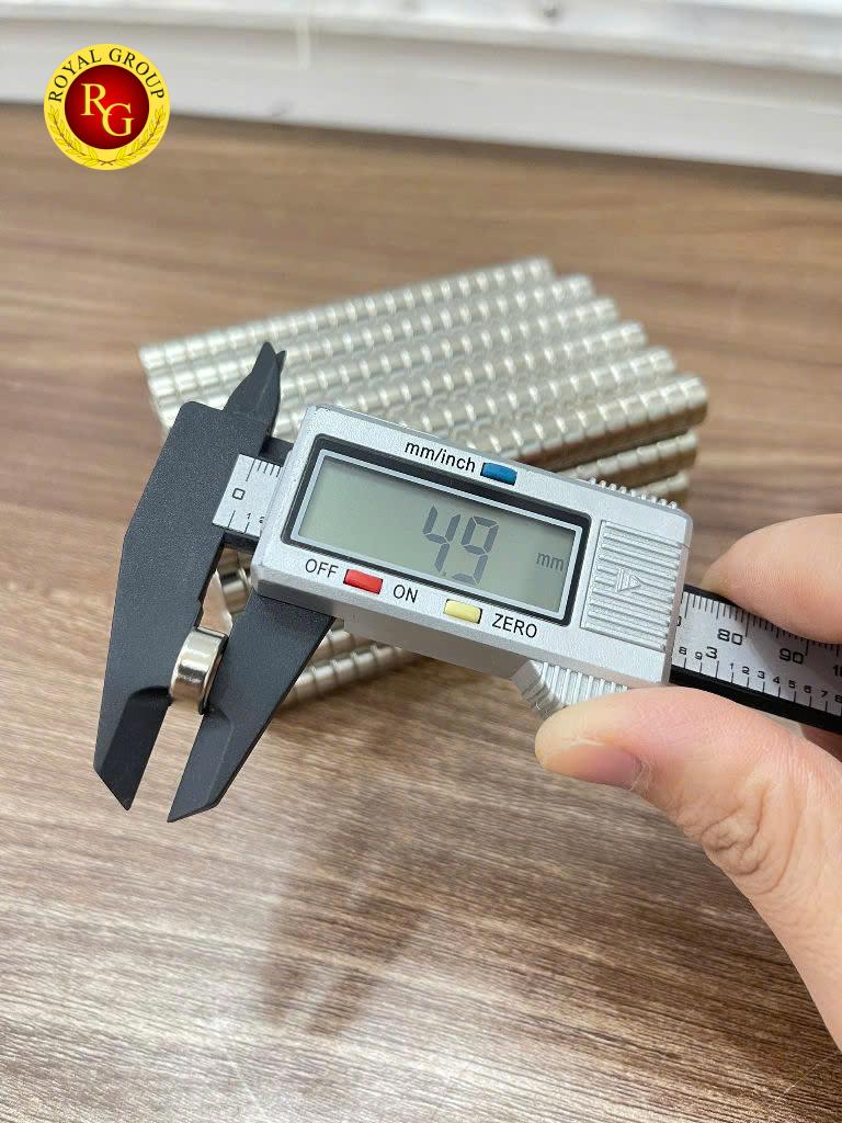 Nam châm đất hiếm 12x5 lỗ vat 4mm - Ảnh 3