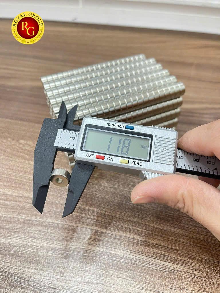 Nam châm đất hiếm 12x5 lỗ vat 4mm - Ảnh 4