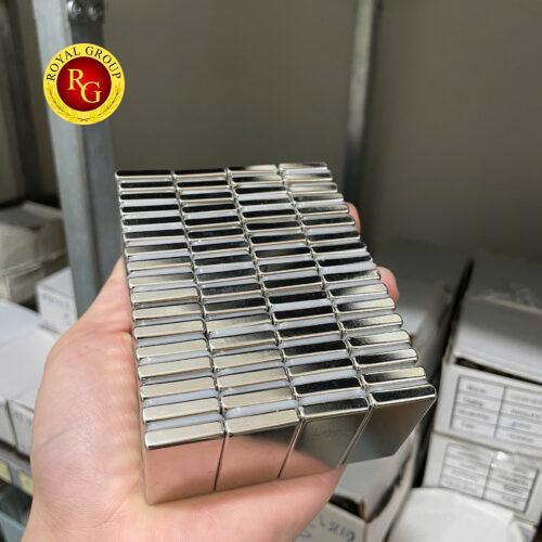 Nam châm đất hiếm 40x20x5mm